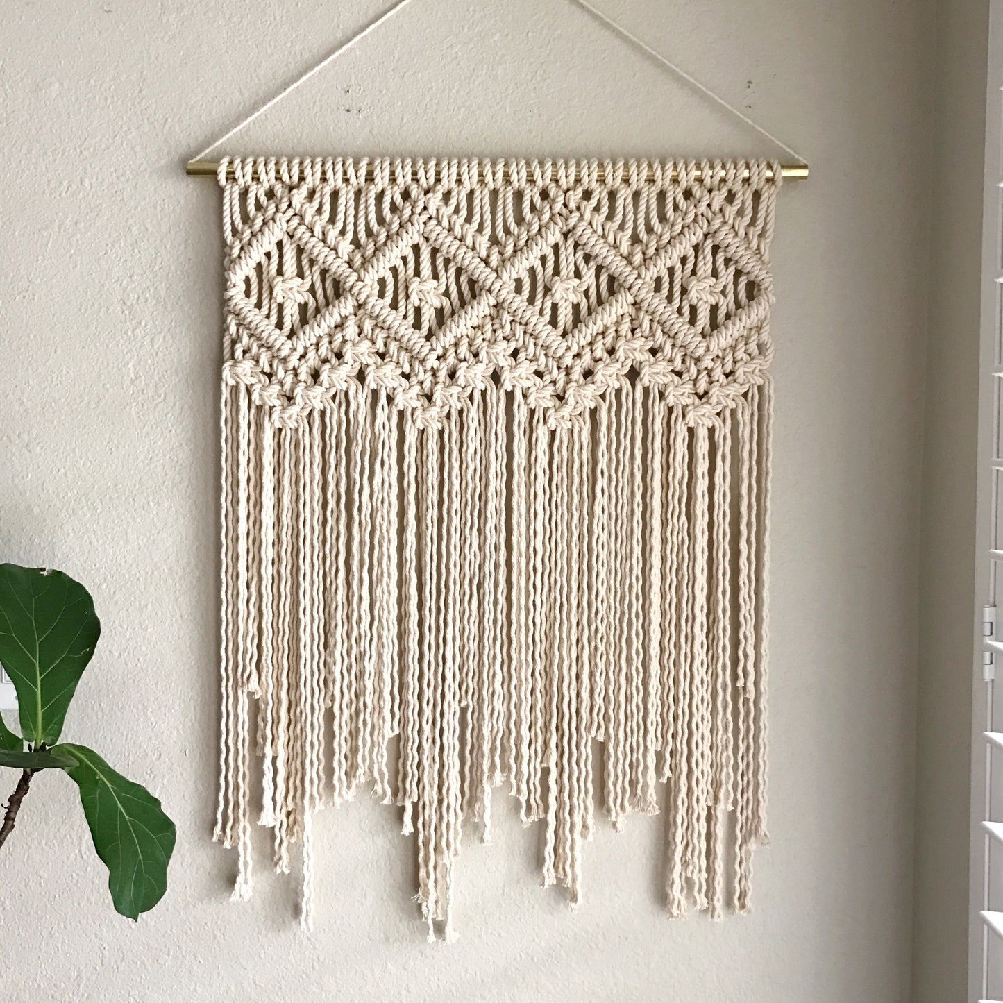 macrame wall hanging made in cotton - DIY Pattern